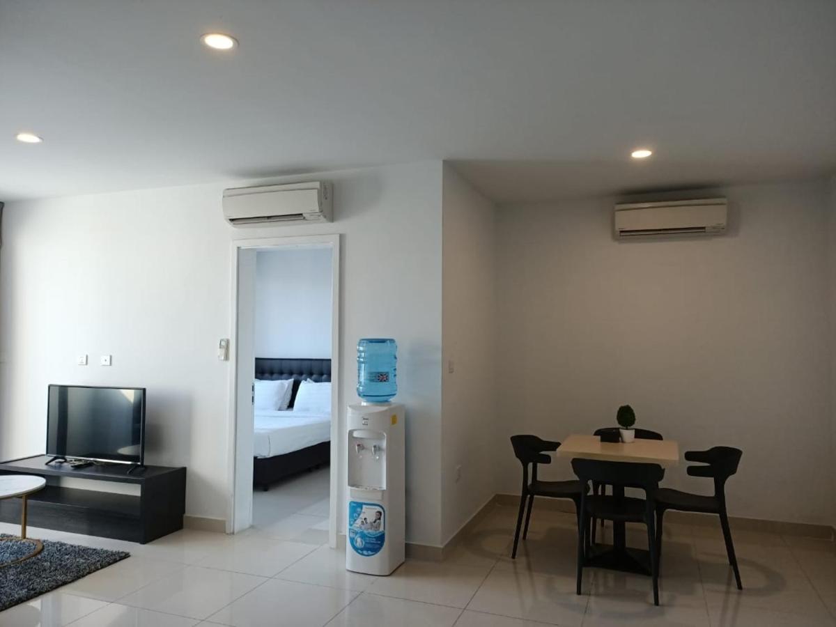 The Bridge Residence Phnom Penh Extérieur photo