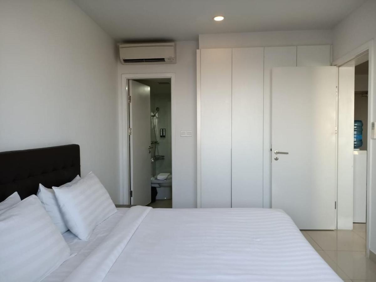The Bridge Residence Phnom Penh Extérieur photo